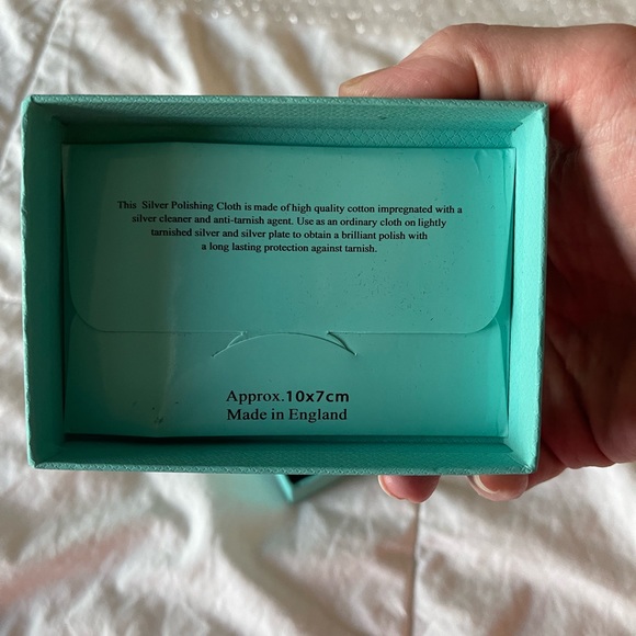 NWTS Rare Tiffany & Co cute 925 silver bow necklace - Picture 7 of 7